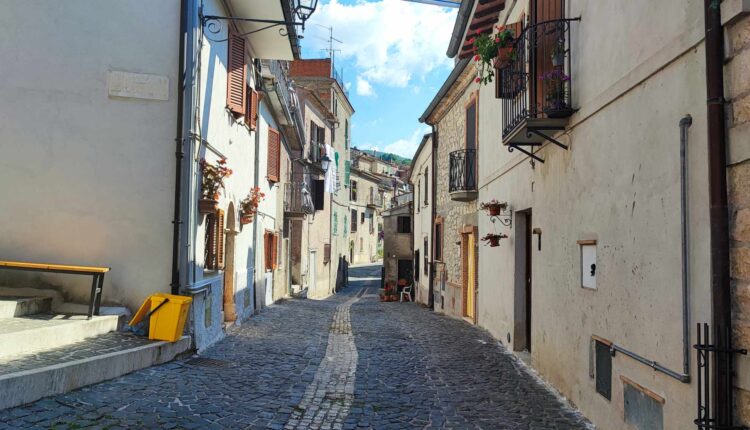 scorcio centro storico jenne 2