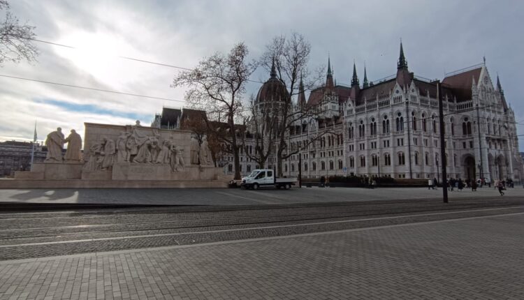 parlamento di budapest