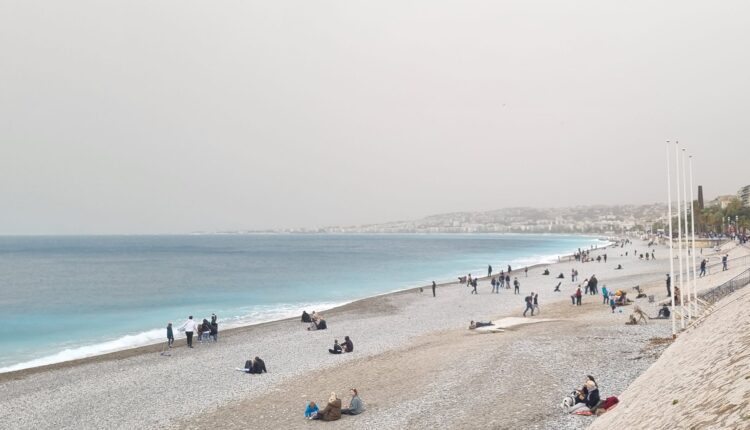 spiaggia di nizza